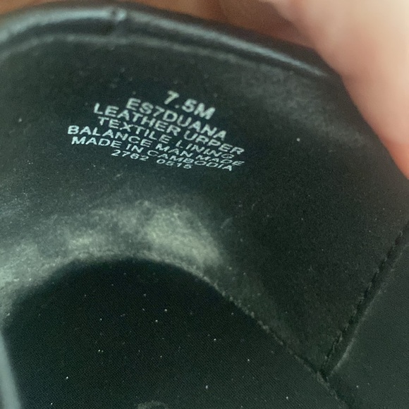 Easy Spirit Black Wedge Heels - Picture 9 of 12